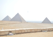 الاهرمات-42